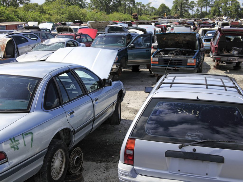 Car Removals Caroline Springs, Car Wreckers Caroline Springs