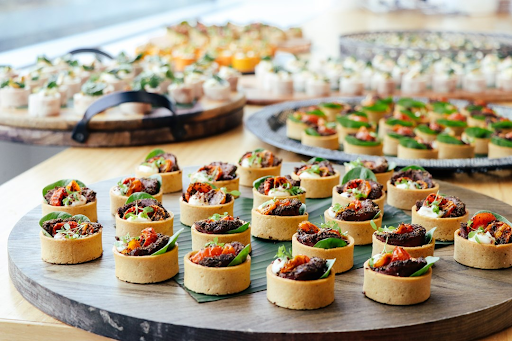 How Party Platters Delivery Can Simplify Your Event Planning -