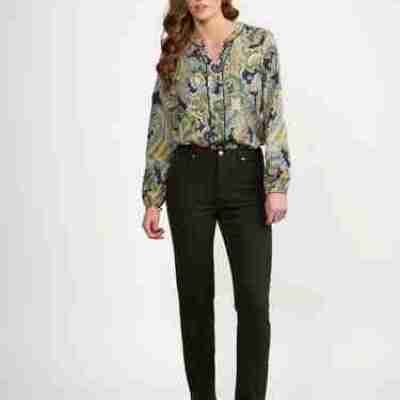 5004K Column Pant - Forest Profile Picture