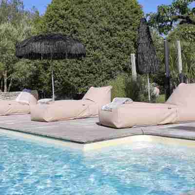 Pouf méridienne extérieure Romane Sable – Textilepro Profile Picture