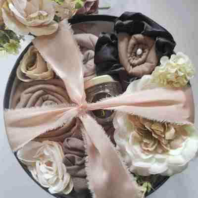 Modesty Gift Box, Premium Hijab, Scarf, Magnetic Pins, Scrunchie Profile Picture