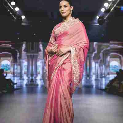 Rani Pure Tissue Aari Sequins Cut-work Border & Motif /Booty Handwork Party Wear Saree with Blou Profile Picture